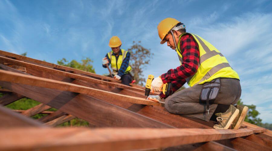 Professional Flat Roofing Installation services in Keego Harbor, MI